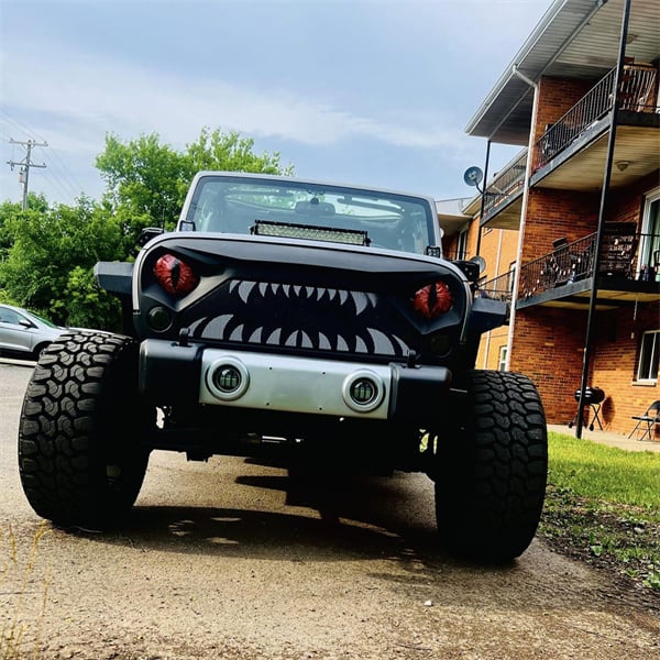 🔥 Last Day 50% OFF – Beast Eyes Headlight Decals (1 Pair)