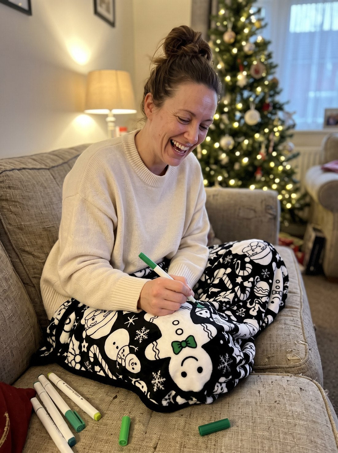 Mroace DIY Christmas Coloring Blanket🎄
